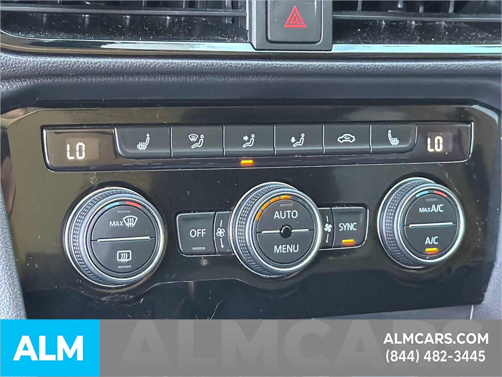 Used 2023 Volkswagen Taos SEL AWD/4WD image 34