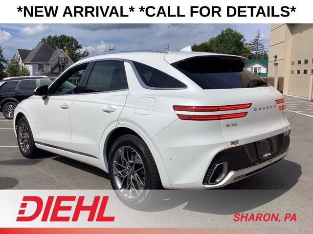 Used 2022 Genesis GV70 2.5T w/ Advanced Package AWD/4WD image 6