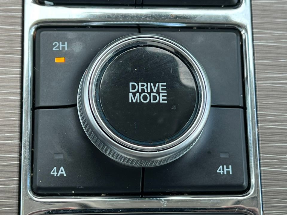 Certified 2022 Ford Expedition Limited image 36