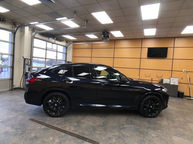 Used 2022 BMW X4 M40i image 6