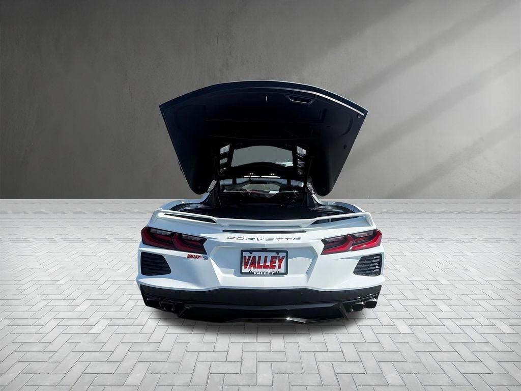 Used 2020 Chevrolet Corvette Stingray Premium Cpe w/ 3LT Preferred Equipment Group image 34