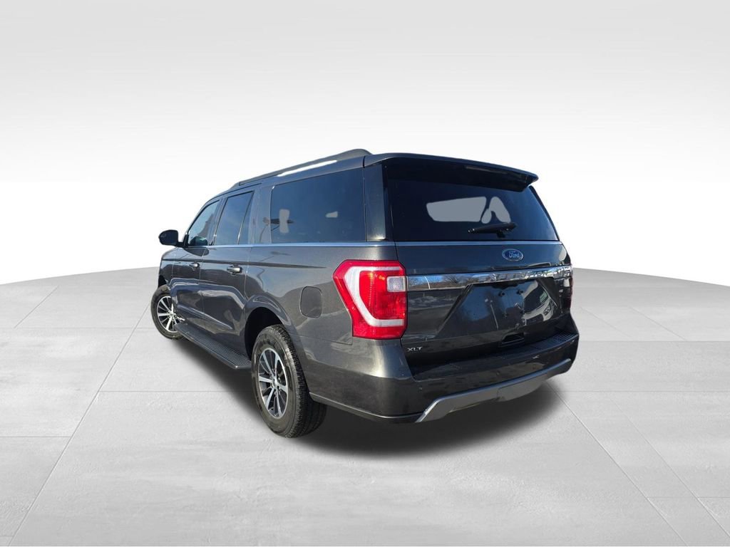 Certified 2018 Ford Expedition Max XLT image 3