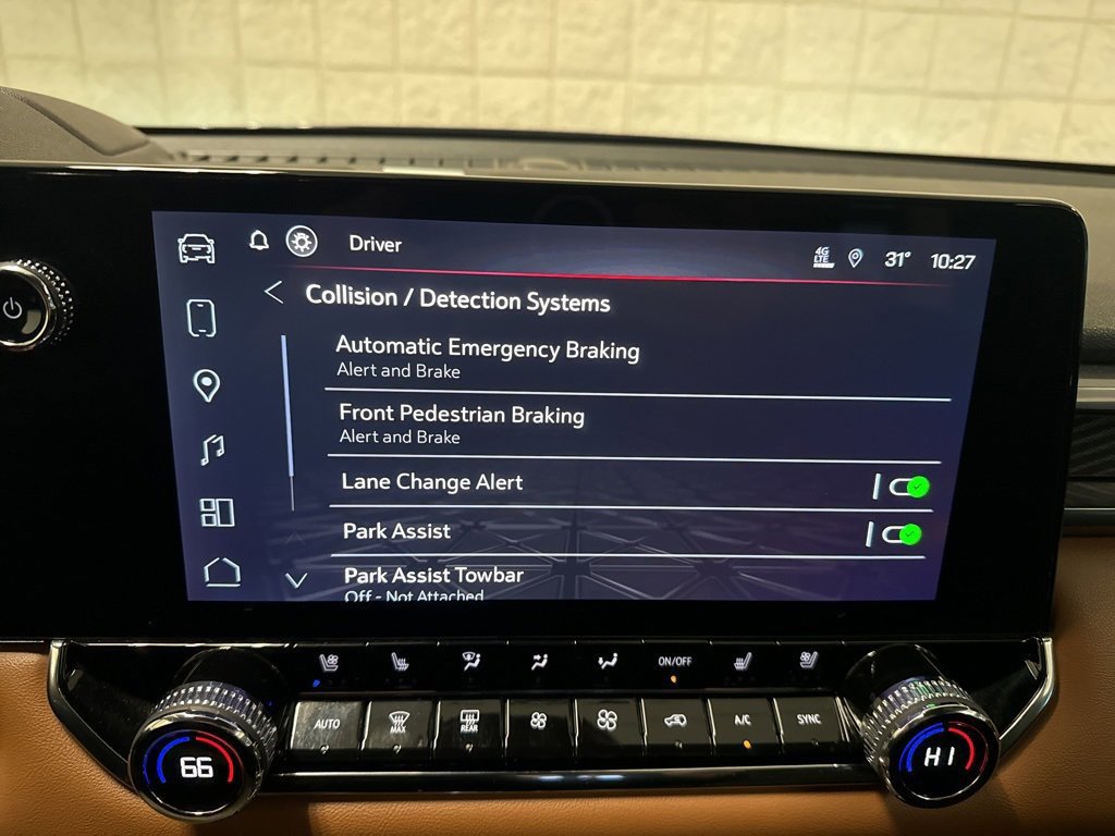 Used 2023 GMC Canyon AT4 w/ AT4 Premium Package image 31