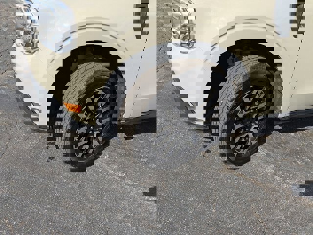 Certified 2024 Ford Maverick Lariat image 11