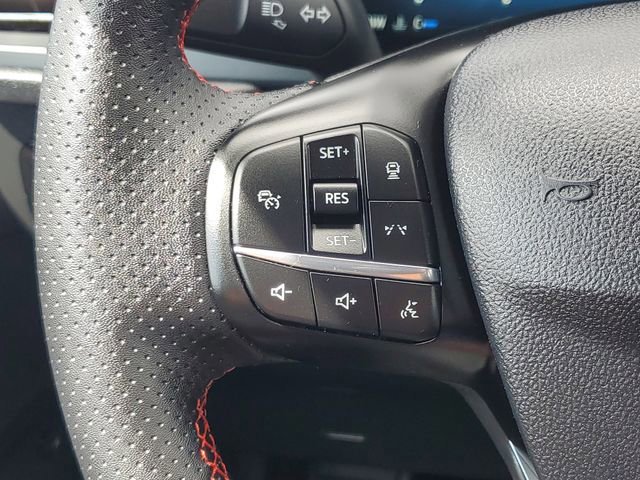 Certified 2025 Ford Escape ST-Line Select w/ Tech Pack #2 AWD/4WD image 15