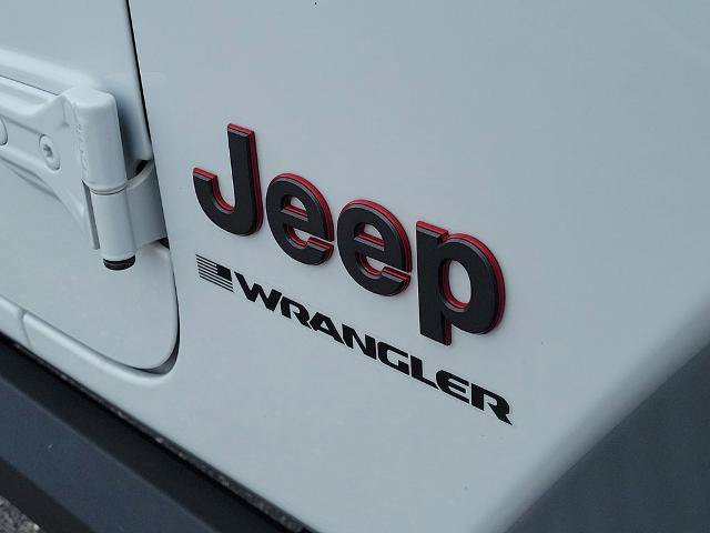 Used 2024 Jeep Wrangler Unlimited Rubicon w/ Capability Package AWD/4WD image 9