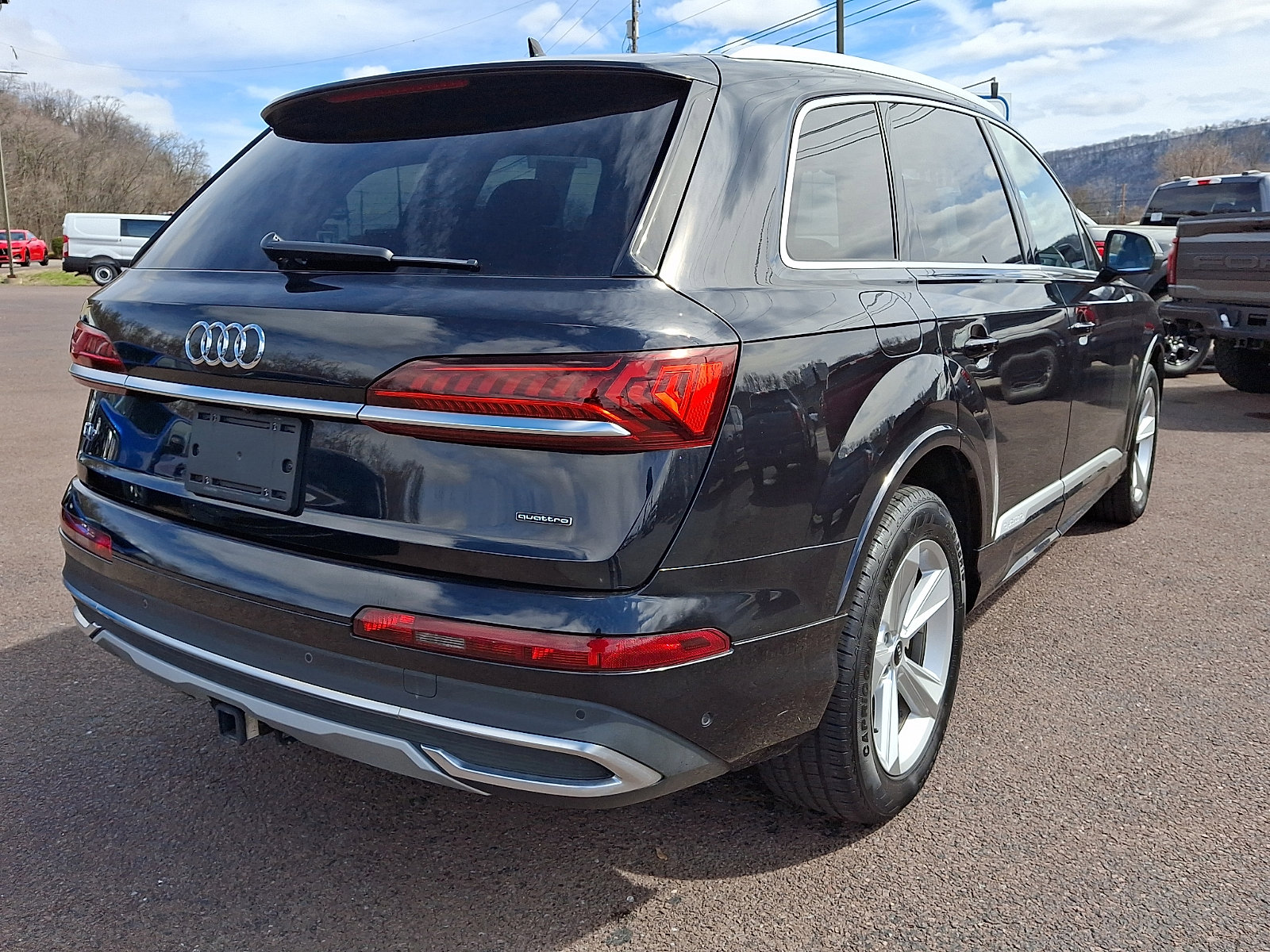 Used 2021 Audi Q7 2.0T Premium w/ Convenience Package image 10