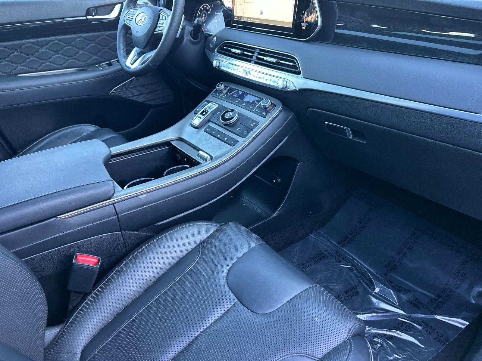 Used 2022 Hyundai Palisade Calligraphy w/ Cargo Package image 16