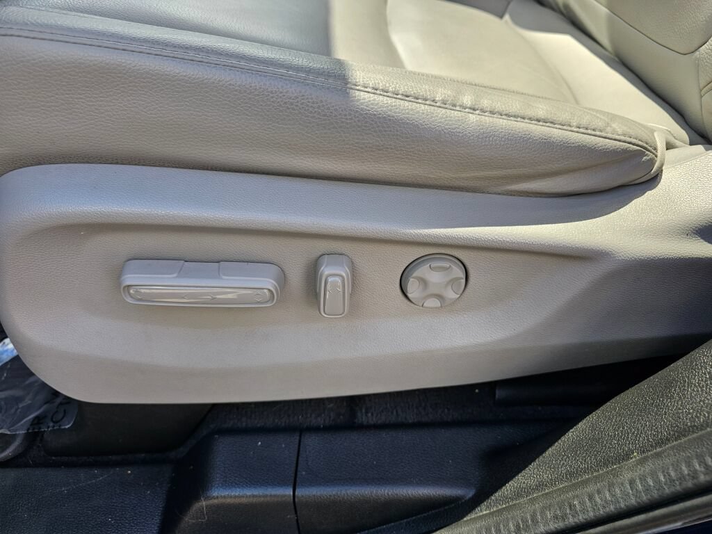 Used 2018 Honda Odyssey EX-L image 17