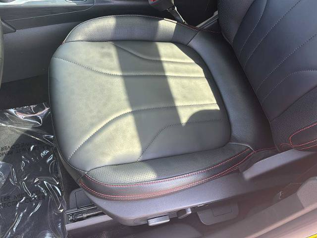 Certified 2025 Ford Escape ST-Line Elite w/ Premium Technology Package AWD/4WD image 34