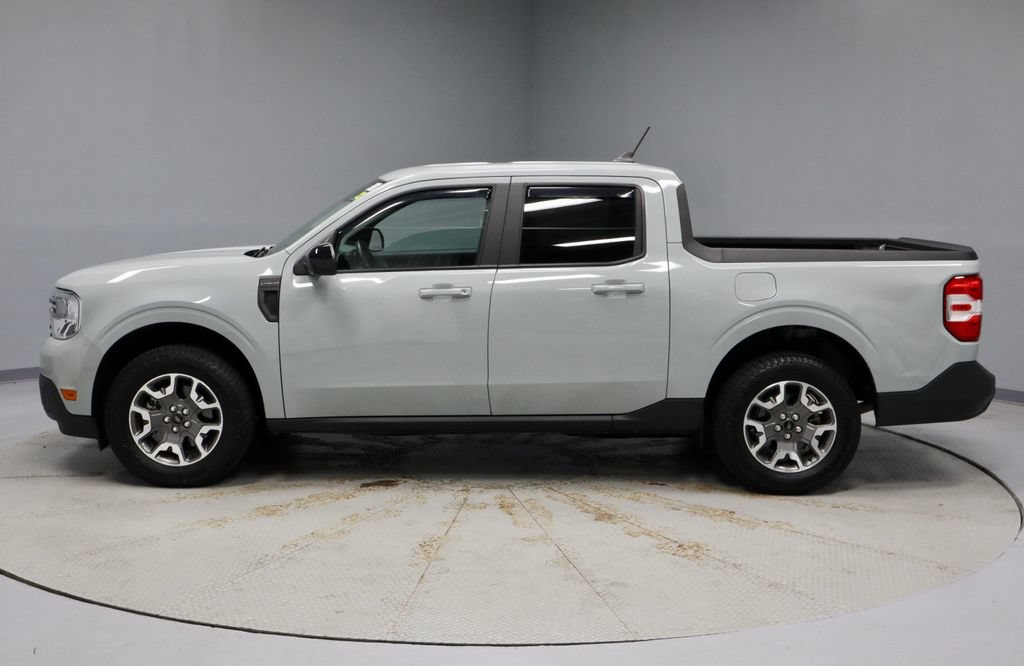Certified 2024 Ford Maverick Lariat w/ 4K Tow Package AWD/4WD image 10