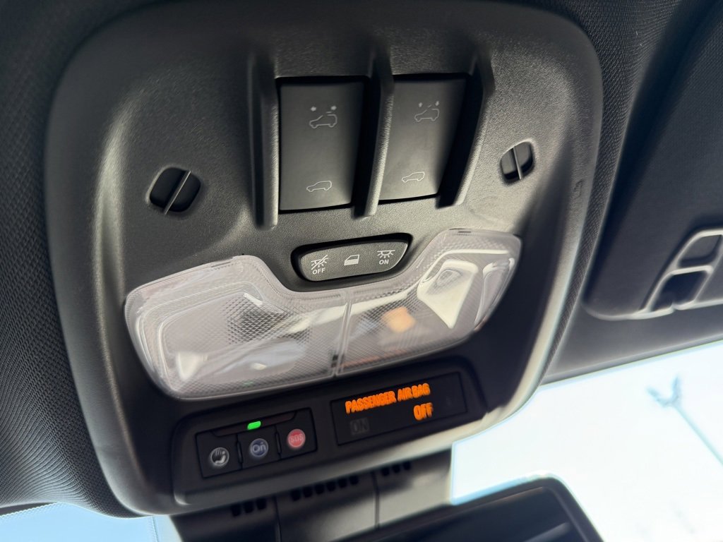 Used 2023 Chevrolet Colorado ZR2 w/ Desert Boss Special Edition image 33