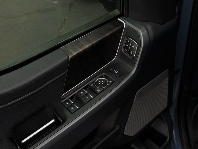 Certified 2023 Ford F250 Lariat w/ Sport Appearance Package image 17