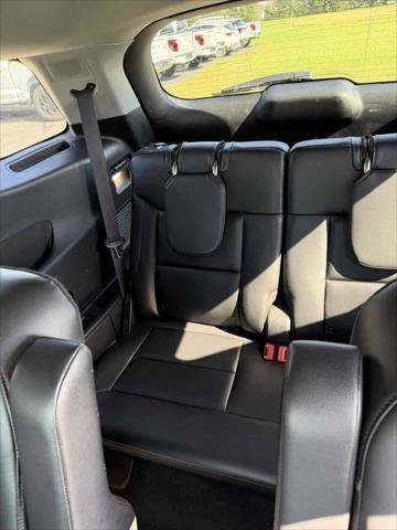 Certified 2022 Ford Explorer Limited w/ Equipment Group 301A image 18