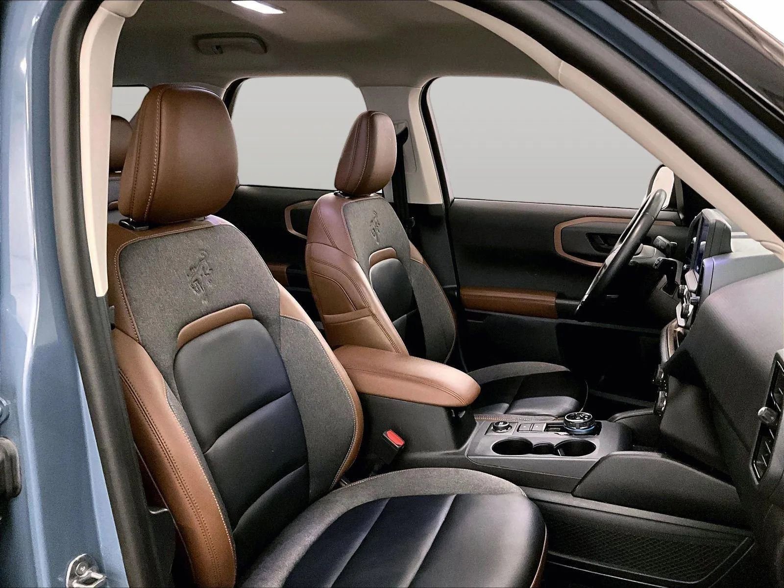 Certified 2024 Ford Bronco Sport Outer Banks image 7