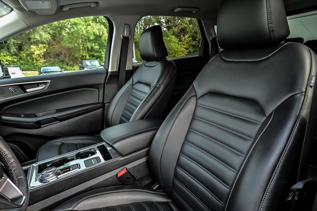 Certified 2023 Ford Edge SEL w/ Convenience Package AWD/4WD image 13