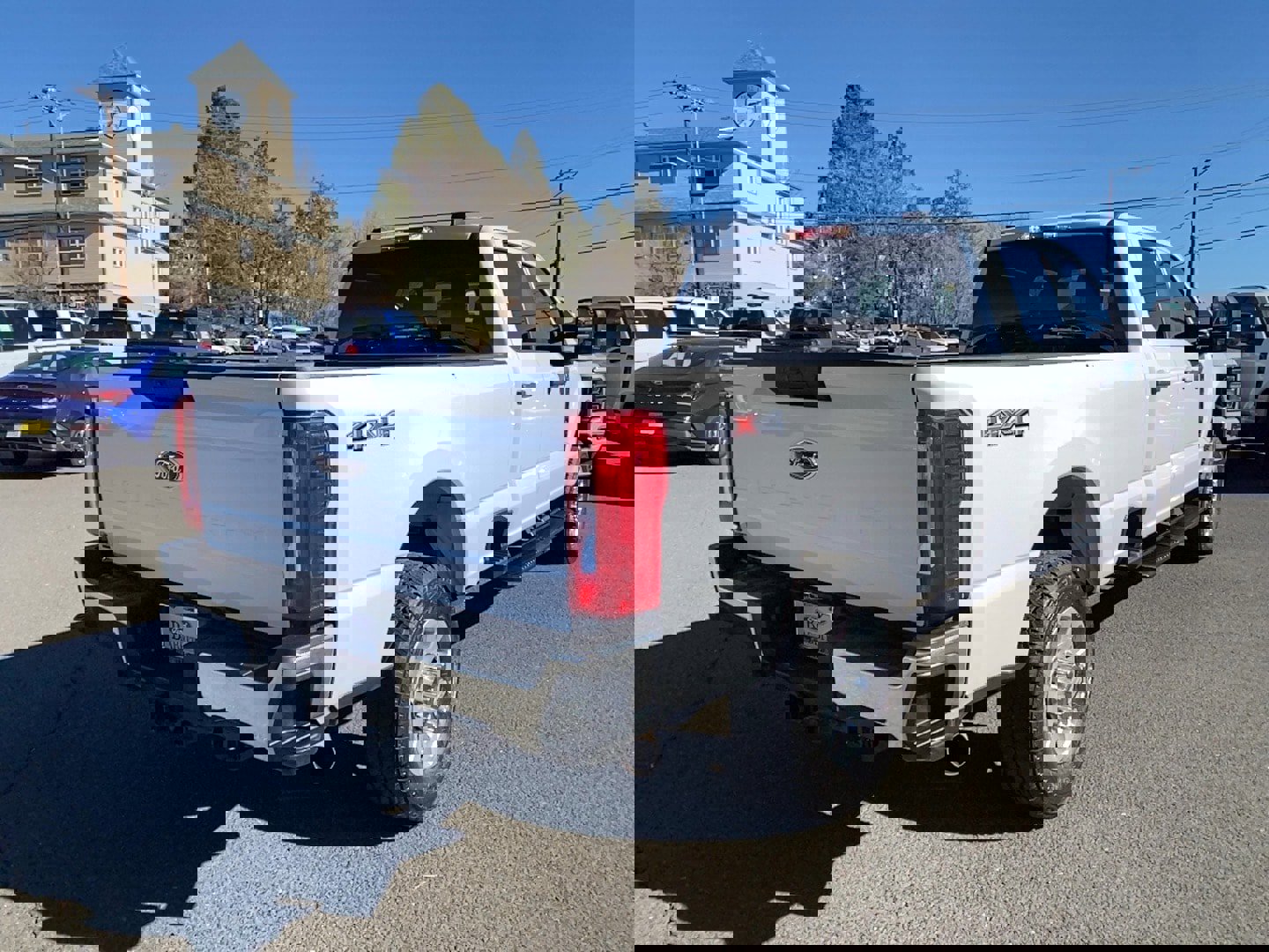 Certified 2023 Ford F250 XL w/ XL Chrome Package image 5