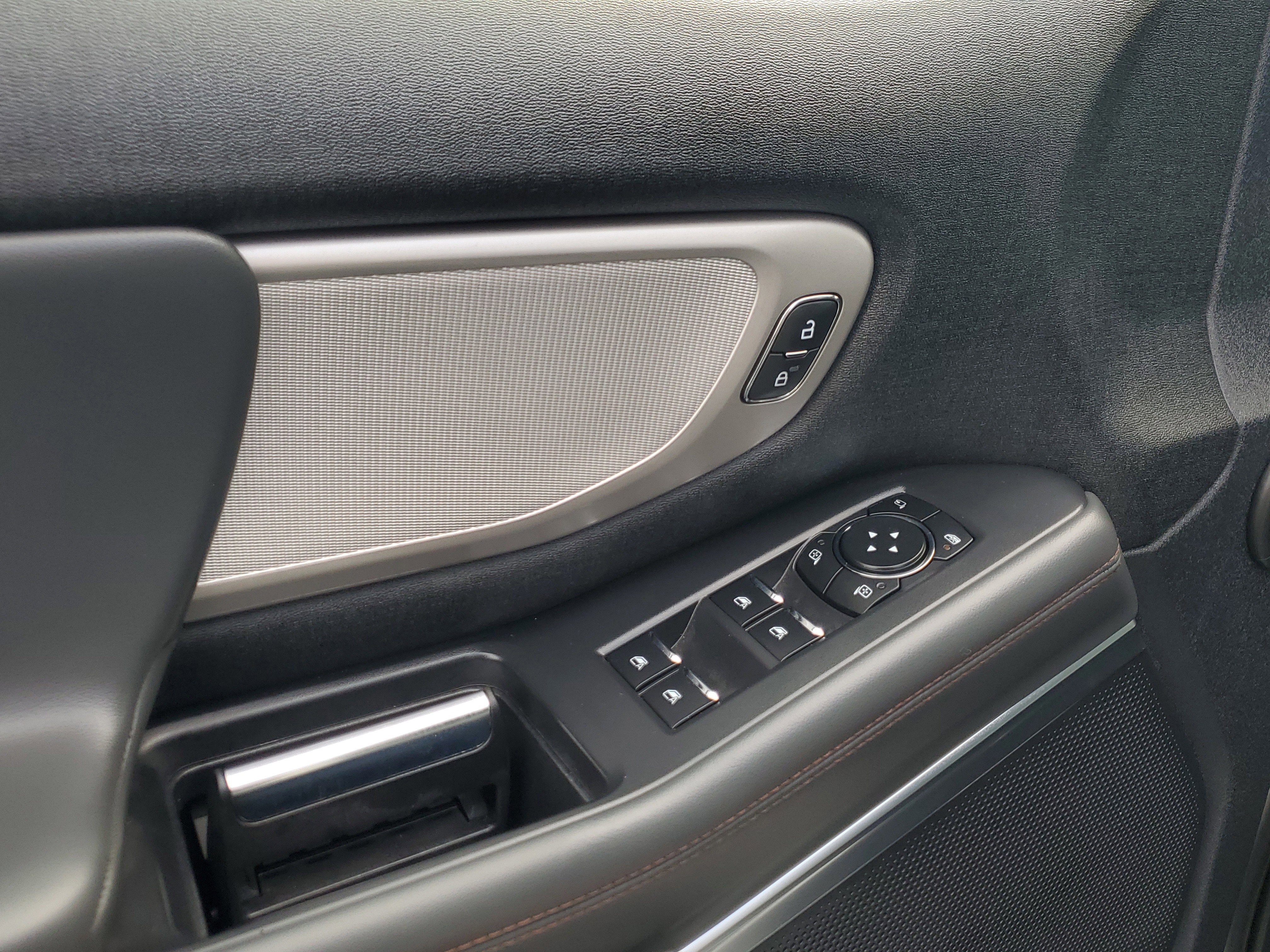 Certified 2025 Ford Expedition Max Active image 20