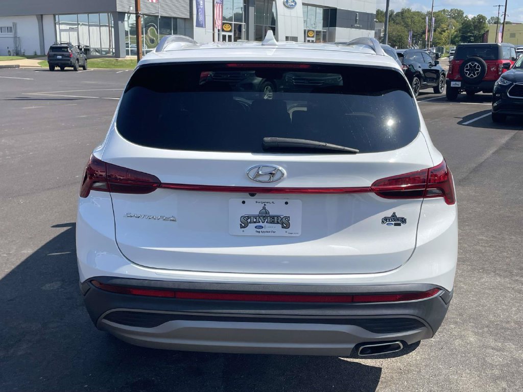 Used 2023 Hyundai Santa Fe SEL w/ Cargo Package FWD image 4