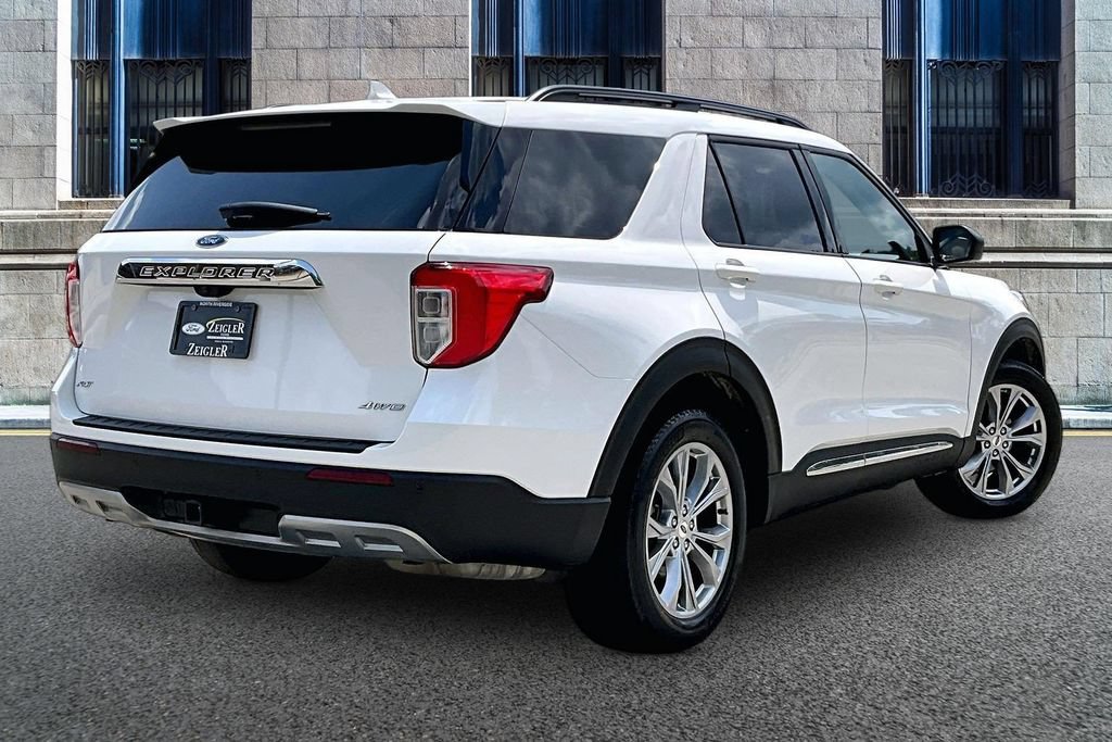 Certified 2023 Ford Explorer XLT AWD/4WD image 11
