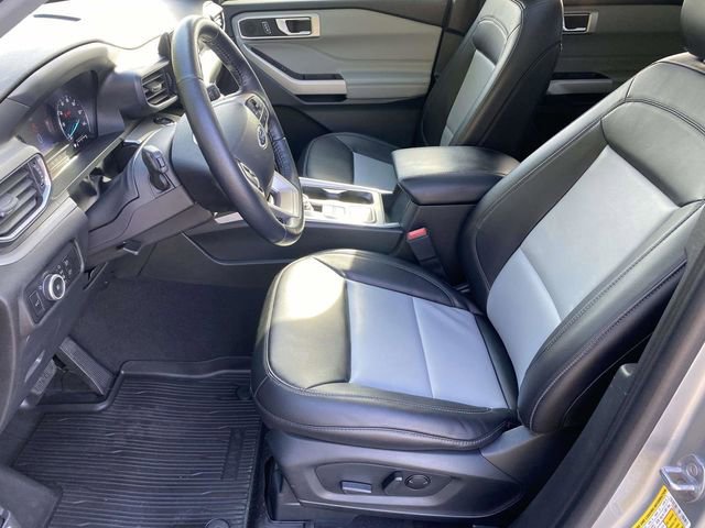 Certified 2023 Ford Explorer XLT w/ Equipment Group 202A image 18