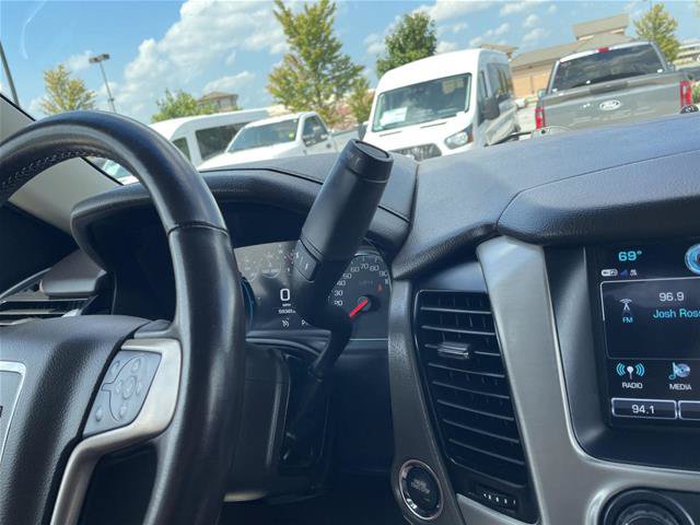 Used 2020 GMC Yukon Denali w/ Denali Premium Package AWD/4WD image 36