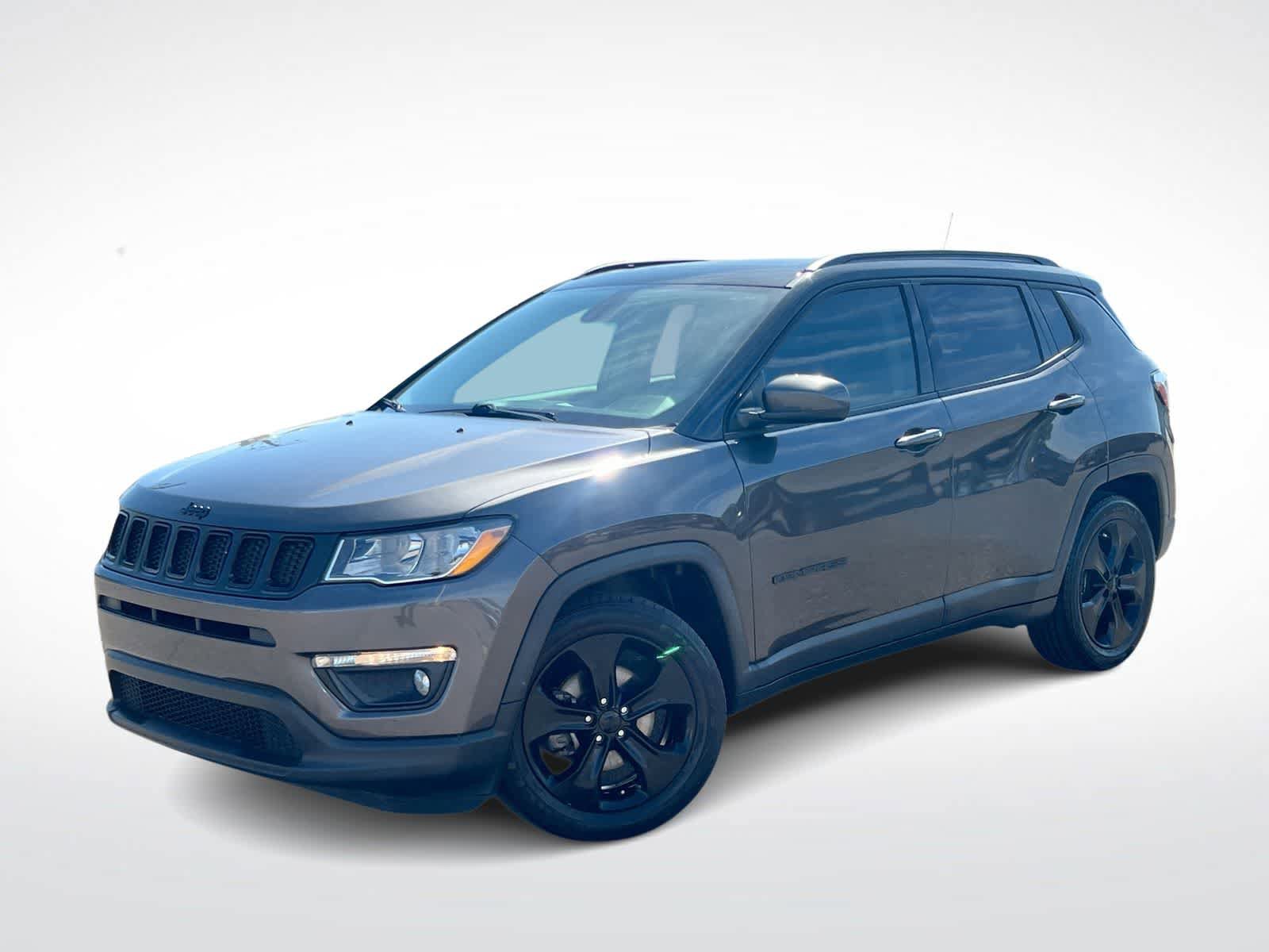 Used 2019 Jeep Compass Latitude FWD image 1