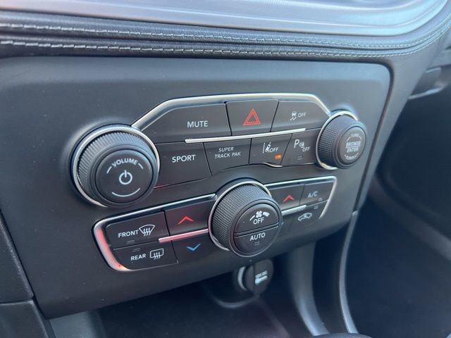 Used 2023 Dodge Charger R/T w/ Plus Group image 17