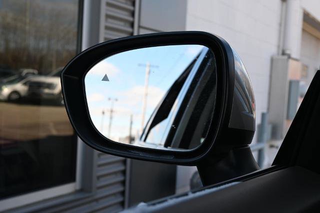 Used 2023 Nissan Rogue SL FWD image 19