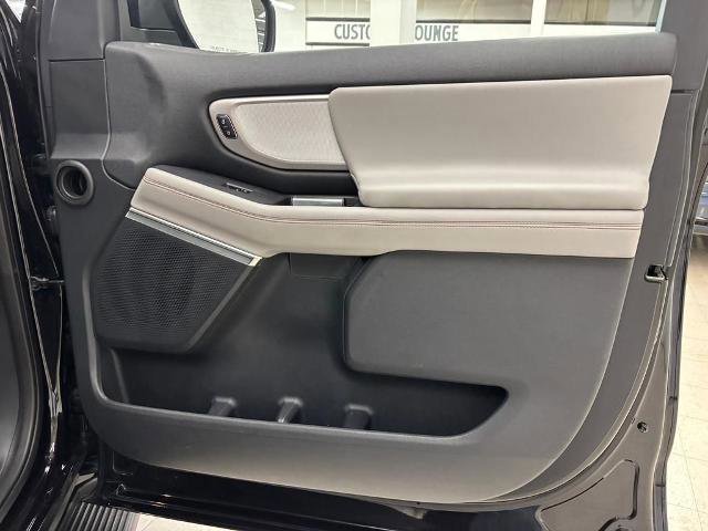 Certified 2025 Ford Expedition Active image 16