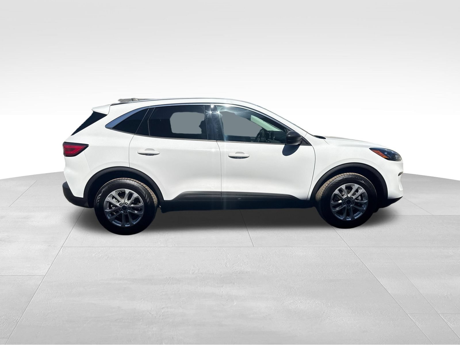 Certified 2022 Ford Escape SE AWD/4WD image 6