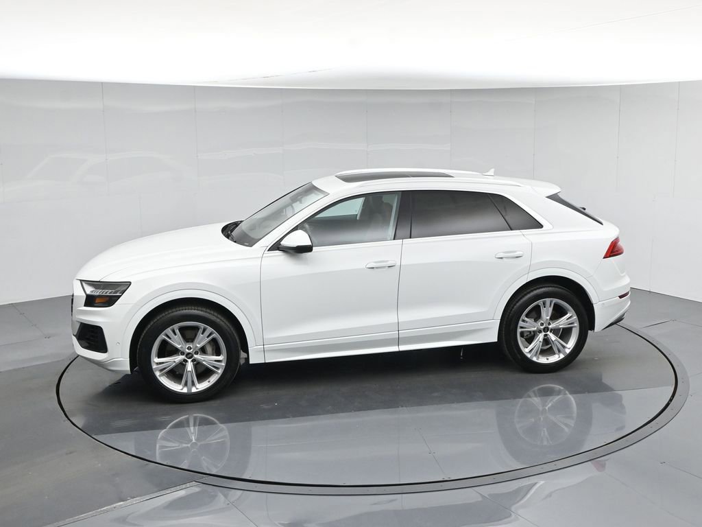 Used 2023 Audi Q8 Premium Plus image 22