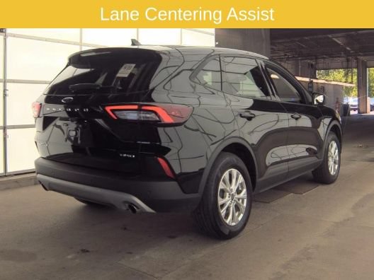 Certified 2025 Ford Escape Active w/ Tech Pack #1 AWD/4WD image 3
