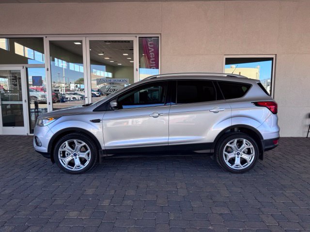 Certified 2019 Ford Escape Titanium FWD image 2