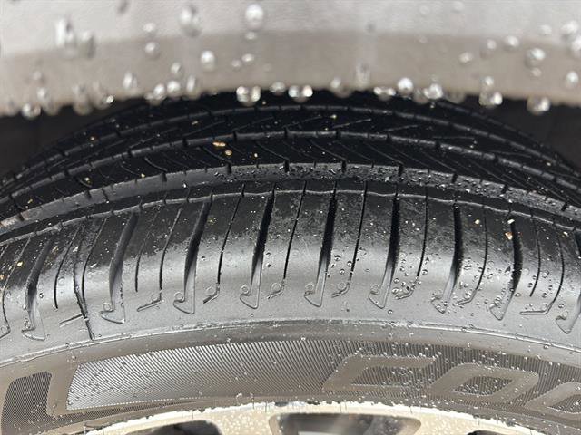 Certified 2020 Ford Escape Titanium w/ Titanium Premium Package 2.0 image 10