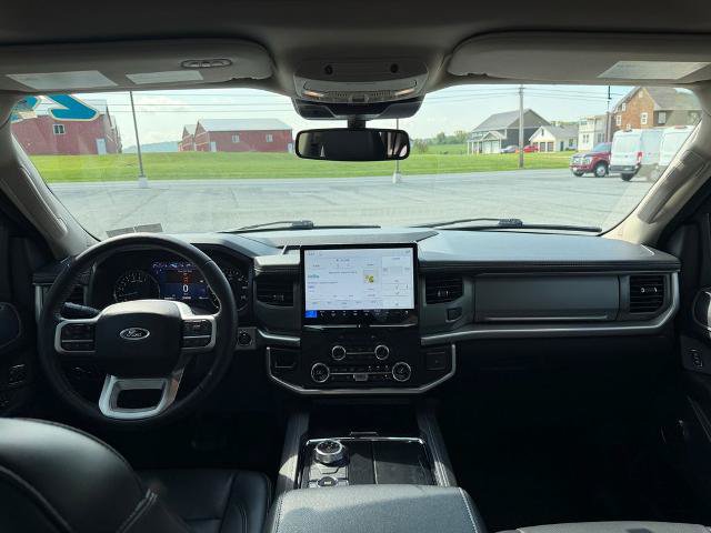 Certified 2024 Ford Expedition XLT AWD/4WD image 15