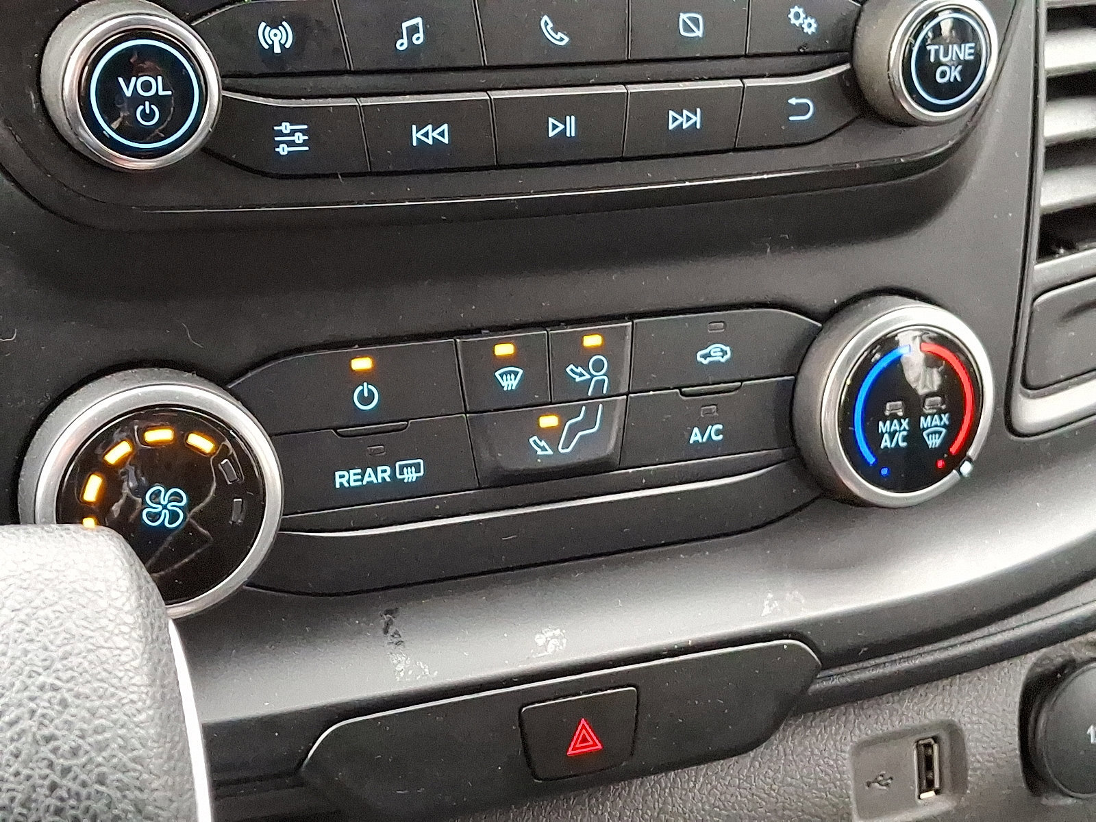 Certified 2024 Ford Transit 250 Low Roof w/ Exterior Upgrade Package image 16