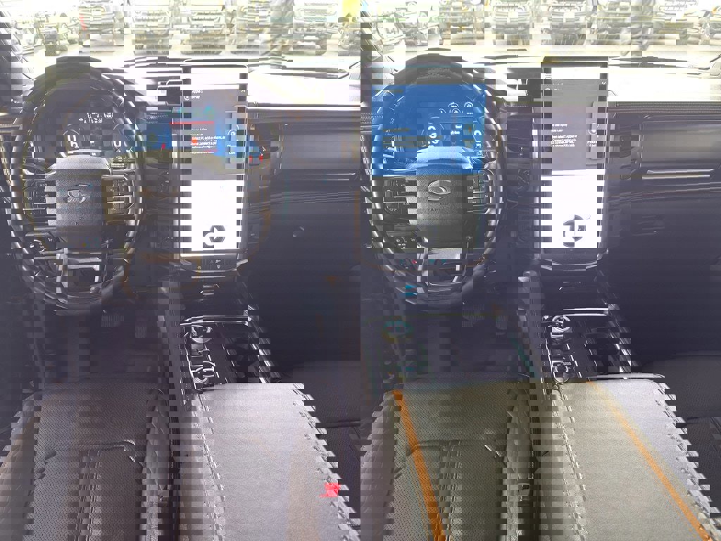 Certified 2023 Ford Expedition Max Platinum image 20