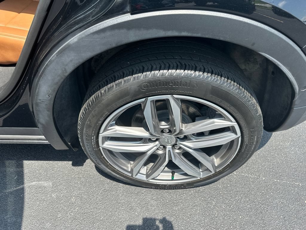 Used 2020 Cadillac XT4 Sport AWD/4WD image 20