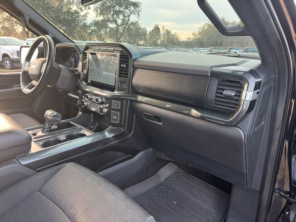 Certified 2022 Ford F150 XLT w/ Equipment Group 302A High image 21