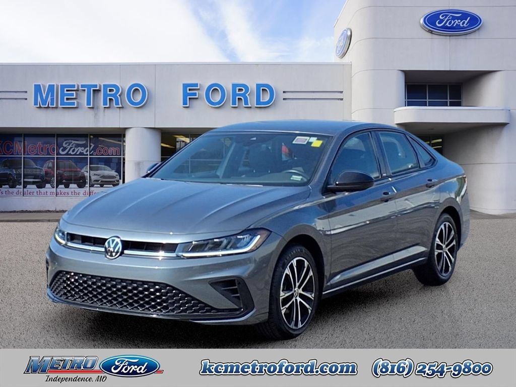 Used 2025 Volkswagen Jetta Sport FWD image 7
