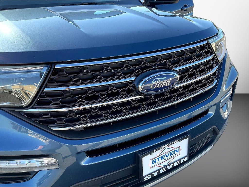 Certified 2020 Ford Explorer XLT w/ Equipment Group 202A AWD/4WD image 36