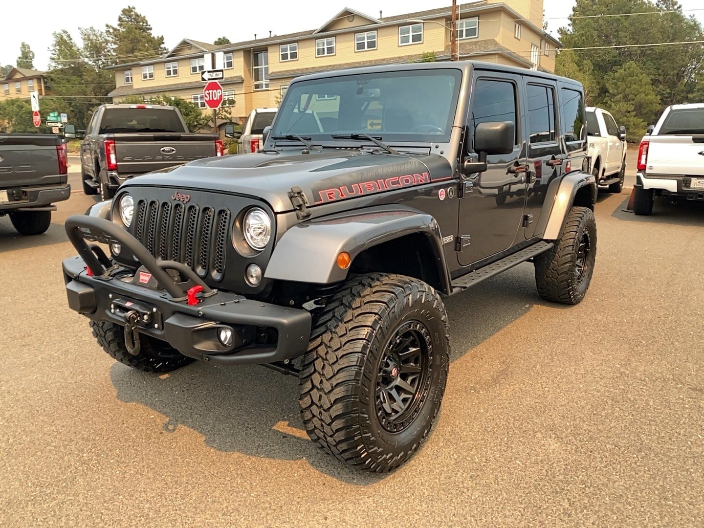 Used 2017 Jeep Wrangler Unlimited Rubicon AWD/4WD image 2