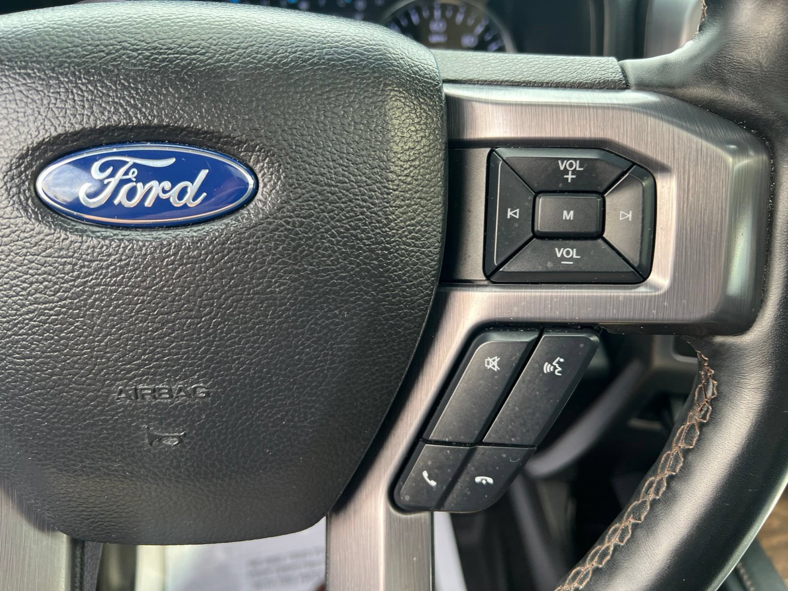 Certified 2019 Ford Expedition Platinum AWD/4WD image 32