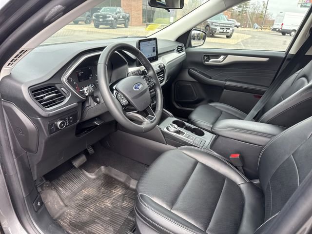 Certified 2022 Ford Escape SEL AWD/4WD image 9