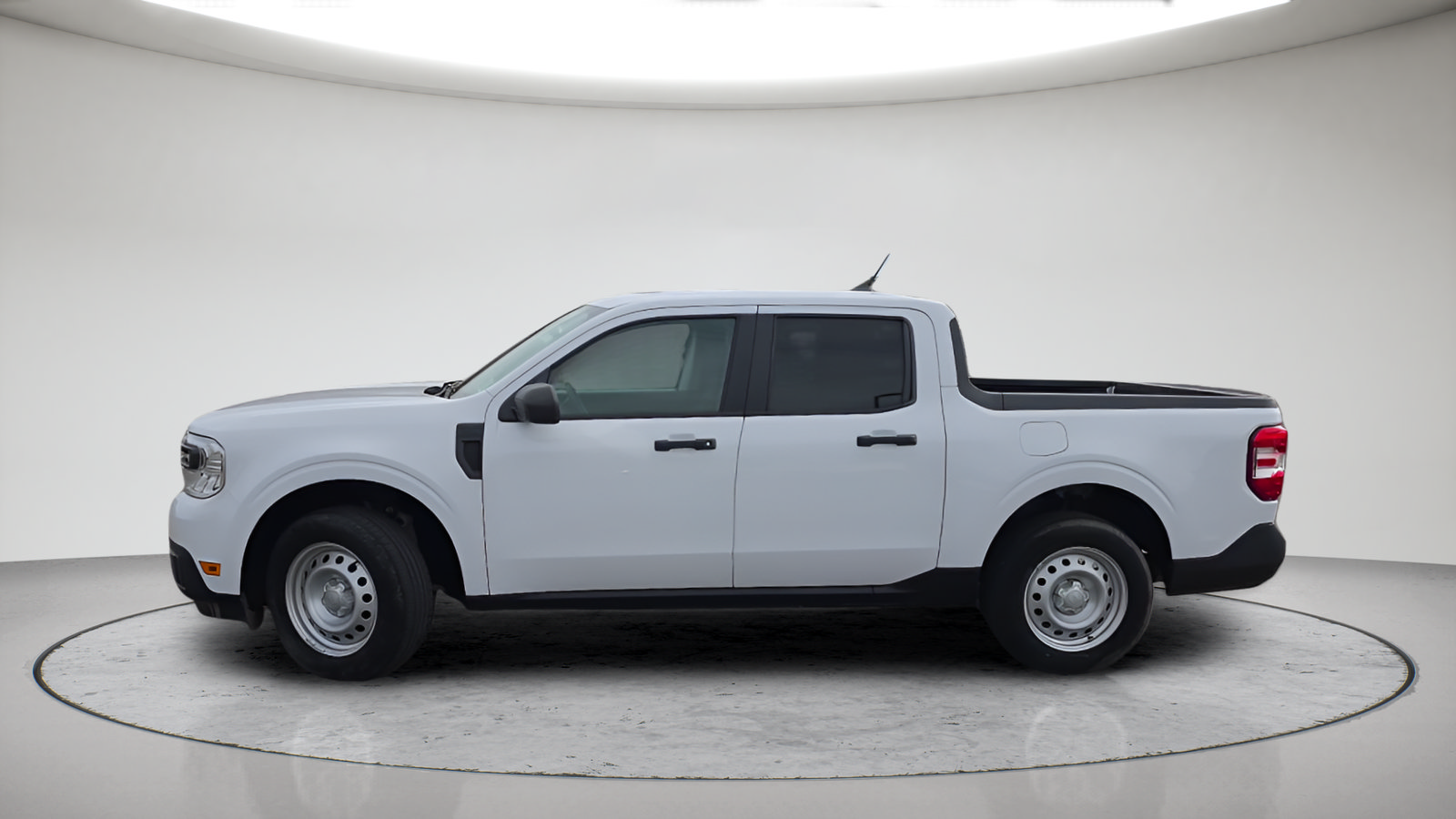 Certified 2022 Ford Maverick XL w/ Equipment Group 100A Standard AWD/4WD image 11