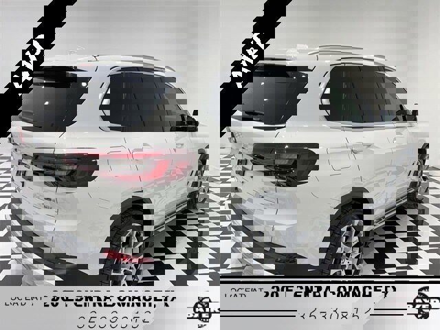 Used 2021 BMW X5 xDrive40i w/ Convenience Package image 4