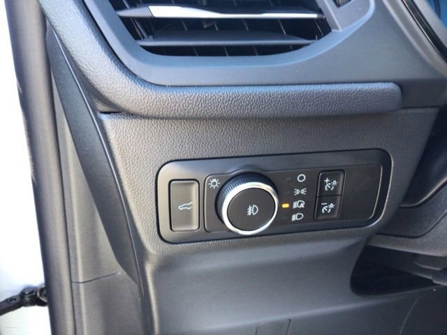 Certified 2025 Ford Escape ST-Line Elite w/ Class II Trailer Tow Package AWD/4WD image 20