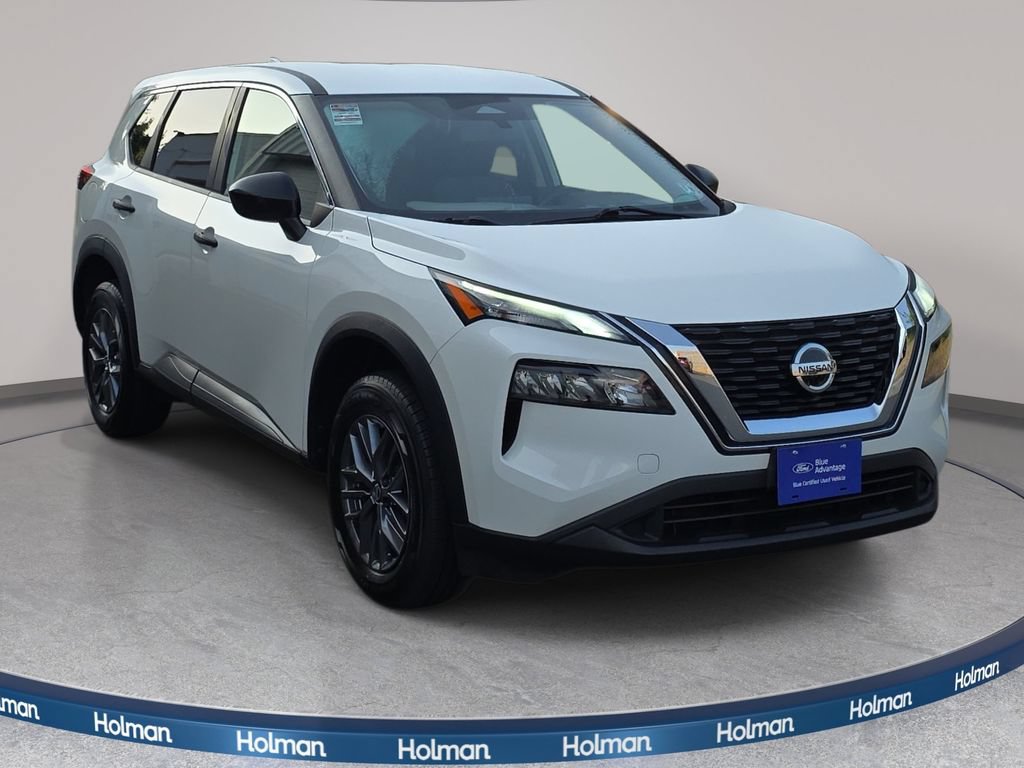 Used 2021 Nissan Rogue S AWD/4WD image 3