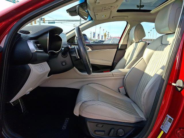 Used 2021 Genesis G70 3.3T image 12